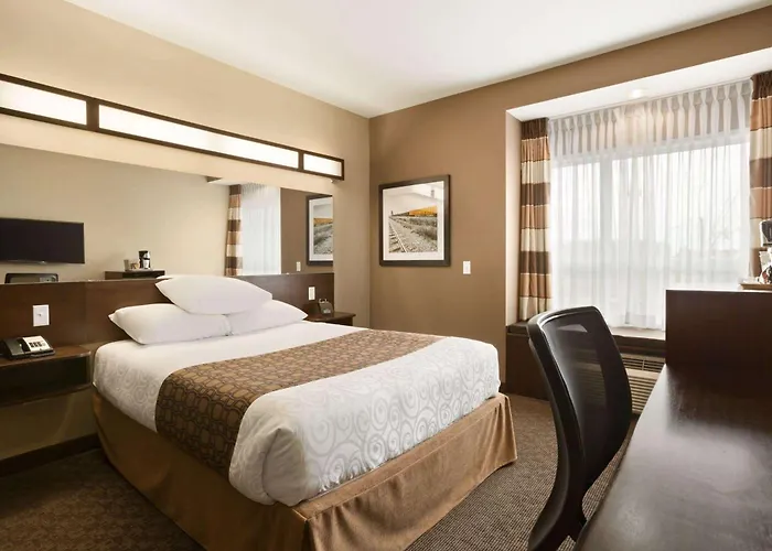 Microtel Inn & Suites By Wyndham Blackfalds